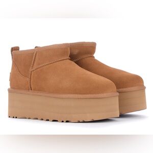 UGG Women's Chestnut Platform Boots